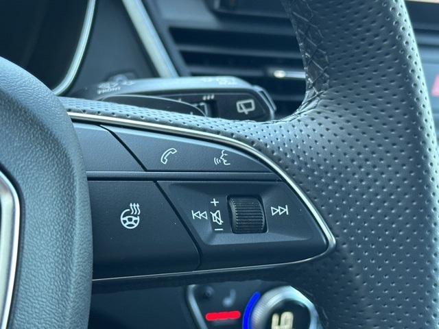 2024 Audi Q5 55 Premium Plus S line photo 10