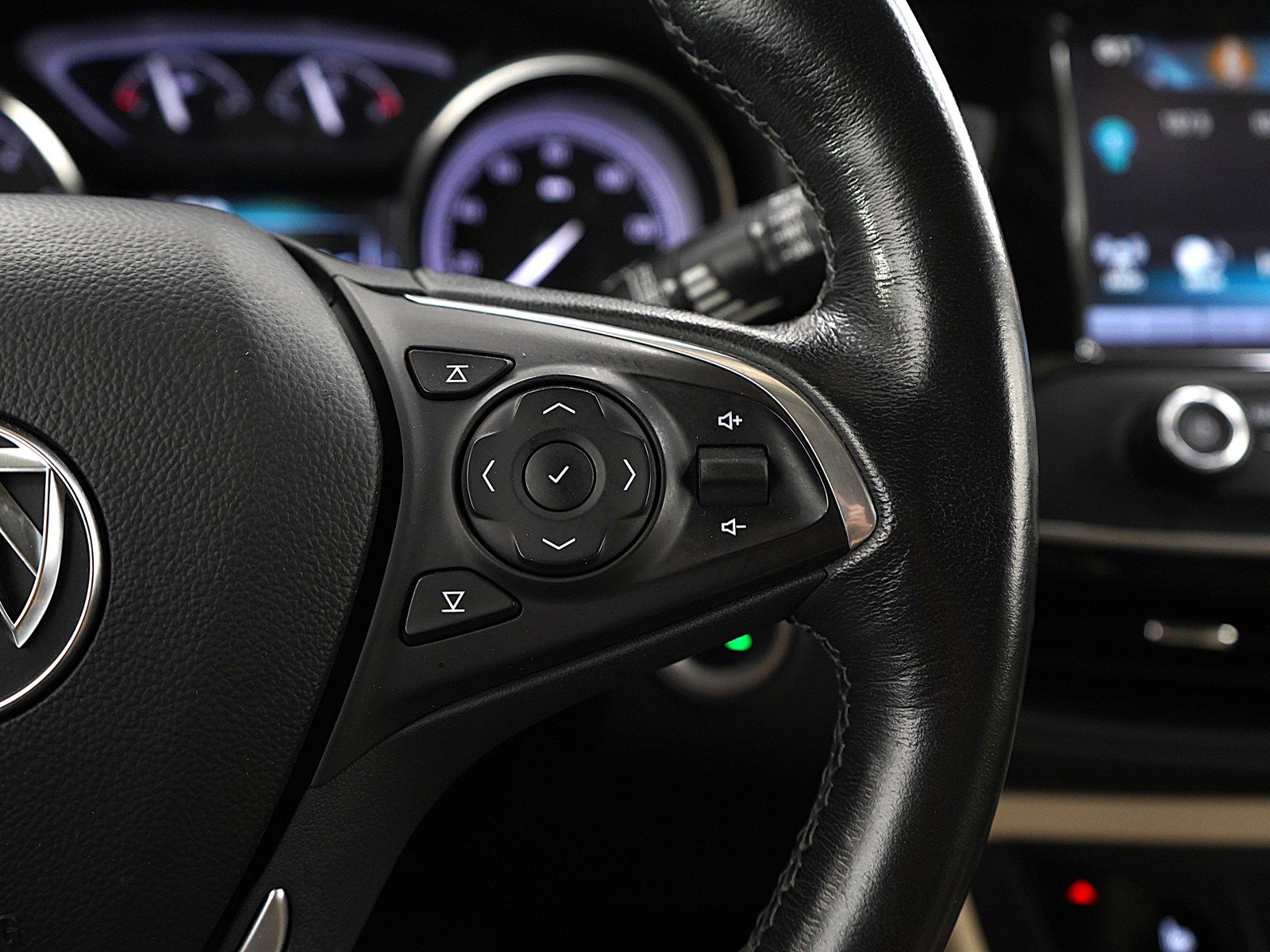 2020 Buick Envision Essence photo 27