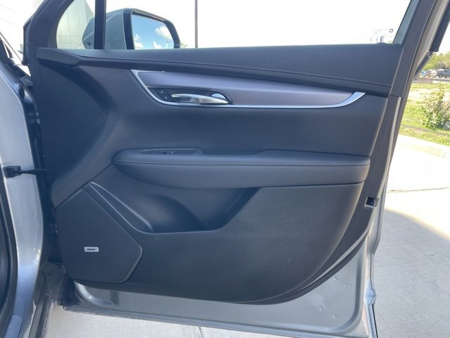 2025 Cadillac XT6 Luxury photo 31