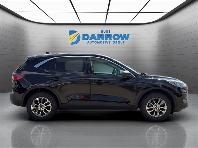 2022 Ford Escape SE photo 3