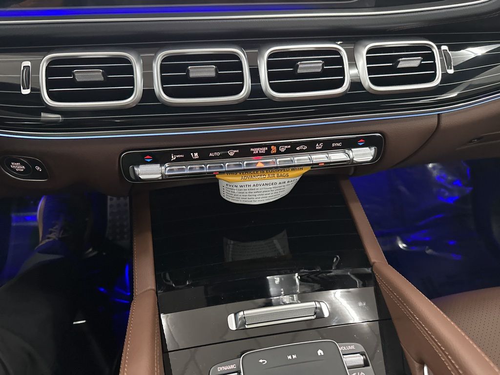 2026 Mercedes Benz GLS 450 4MATIC photo 14