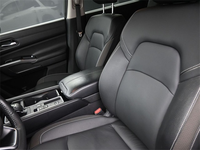 2022 Nissan Pathfinder SL photo 29