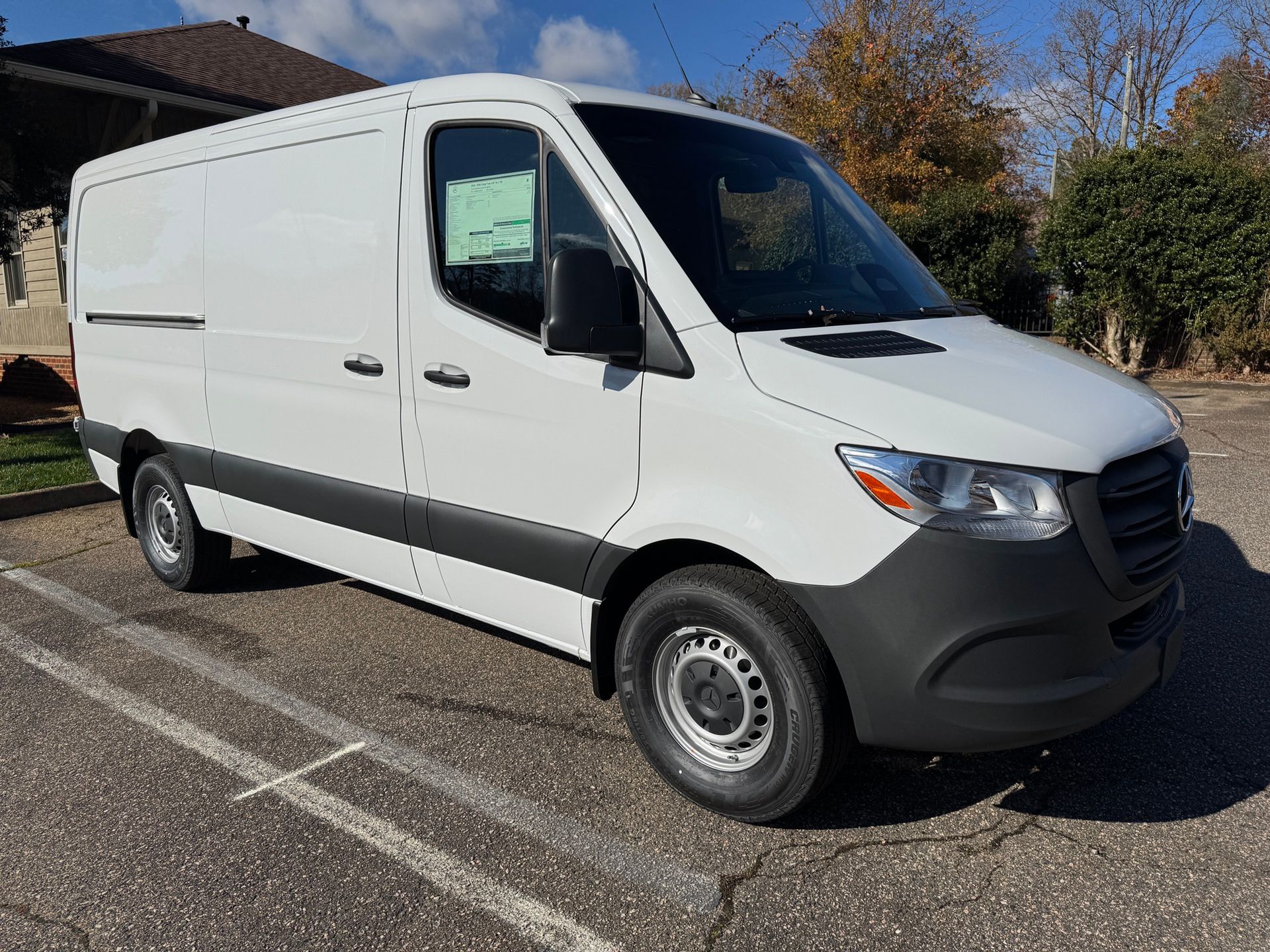 2026 Mercedes-Benz Sprinter Cargo Van Base's photo