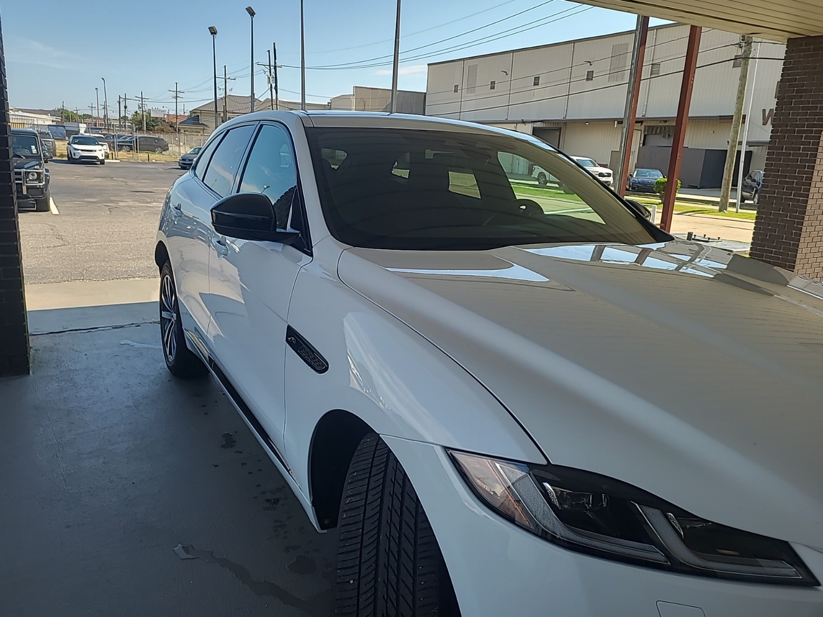 2024 Jaguar F-PACE P250 R-Dynamic S photo 10
