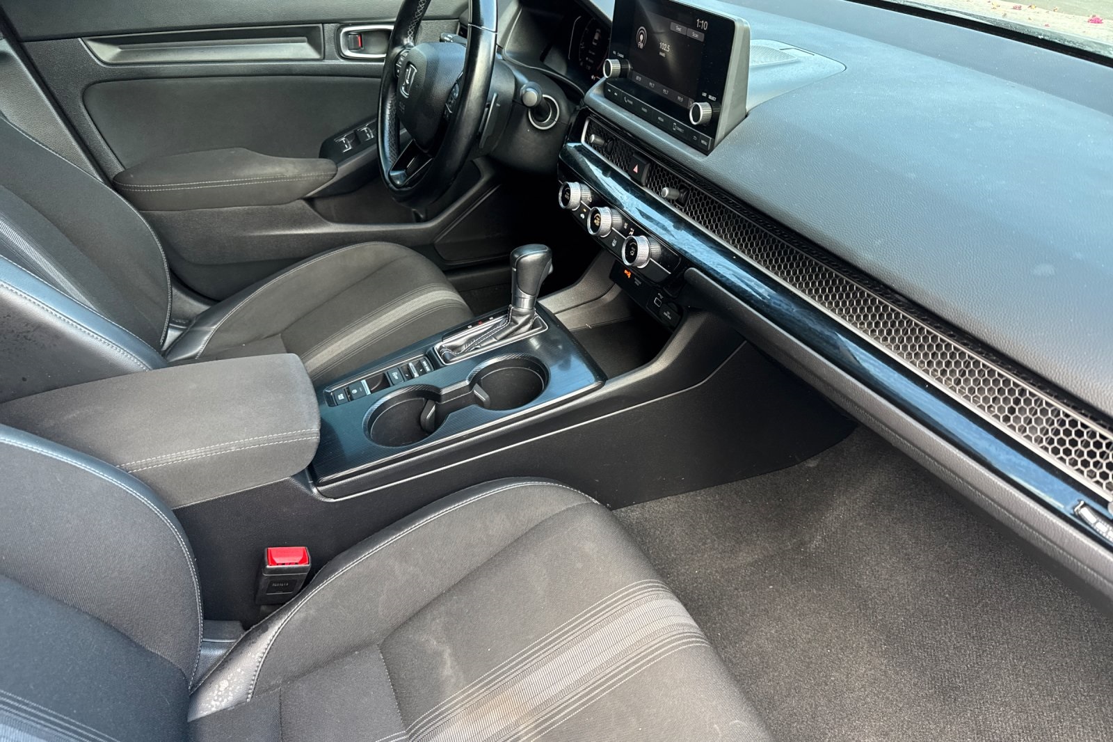 2022 Honda Civic Sport photo 16