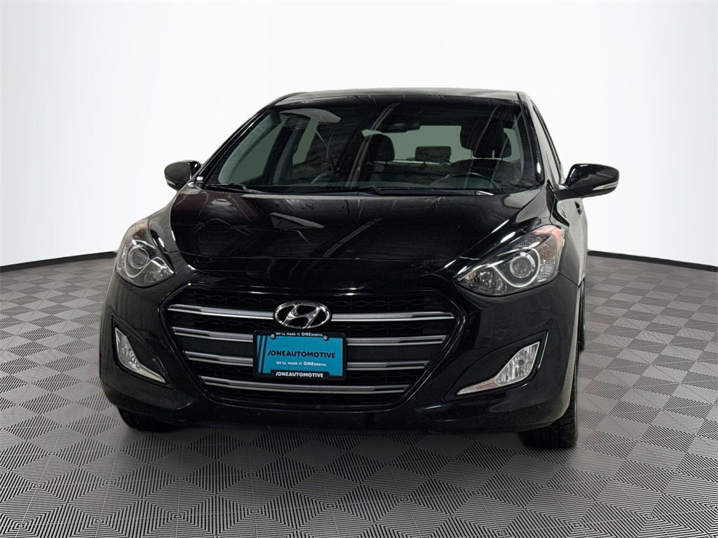 2016 Hyundai Elantra GT Base's photo