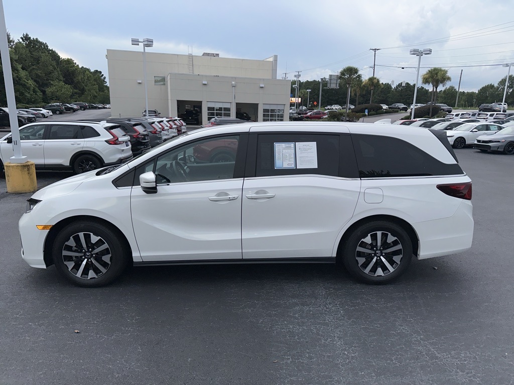 2025 Honda Odyssey EX-L photo 3