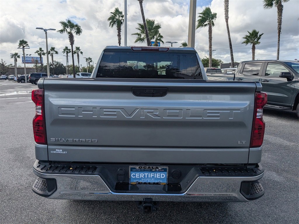 2025 Chevrolet Silverado 1500 LT photo 4