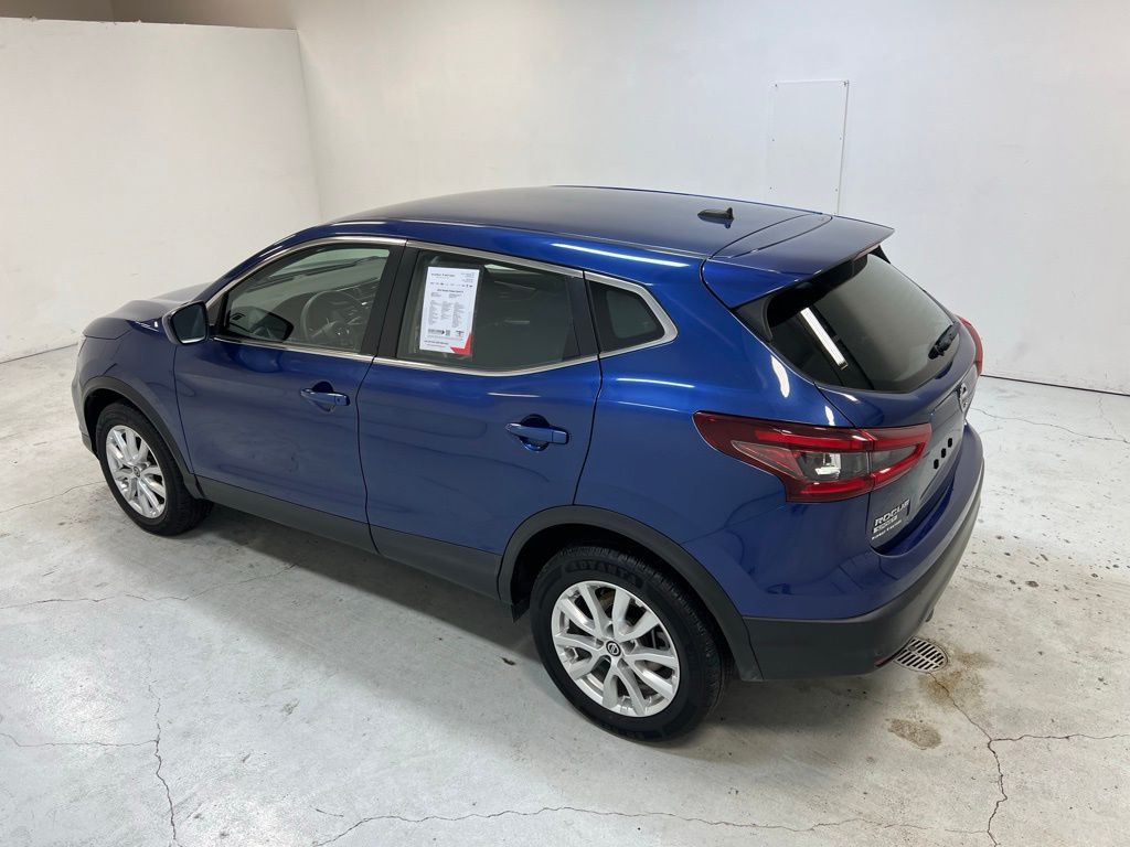 2022 Nissan Rogue Sport S photo 4