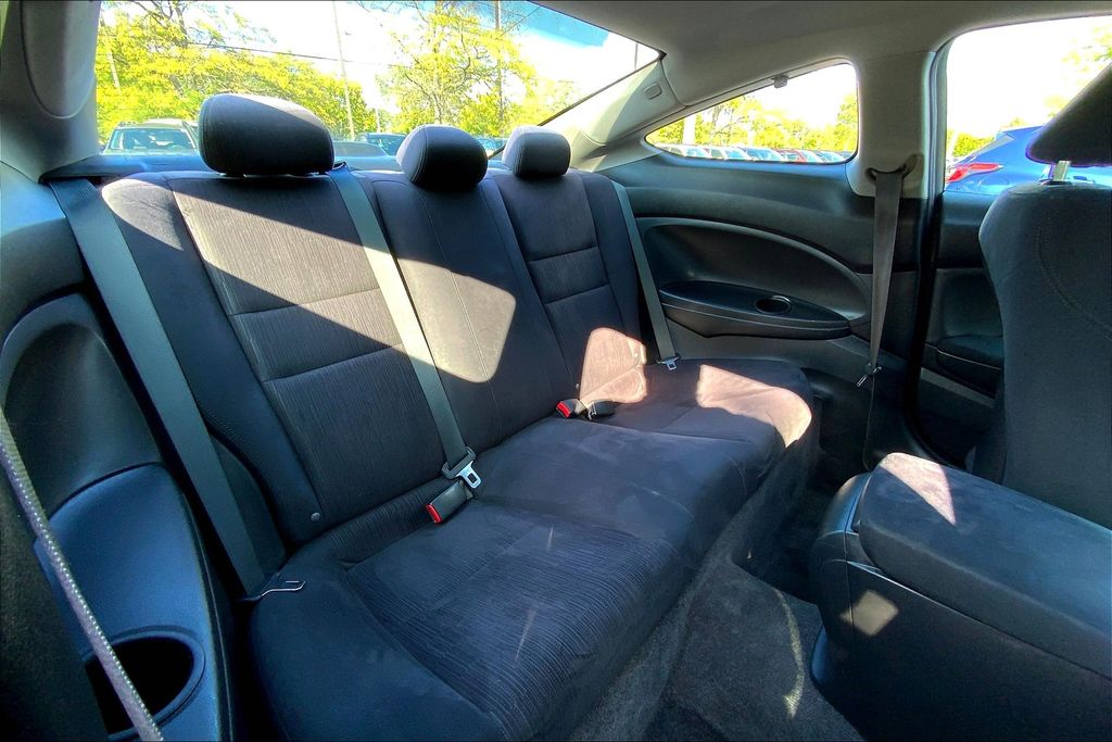 2012 Honda Accord LX photo 26