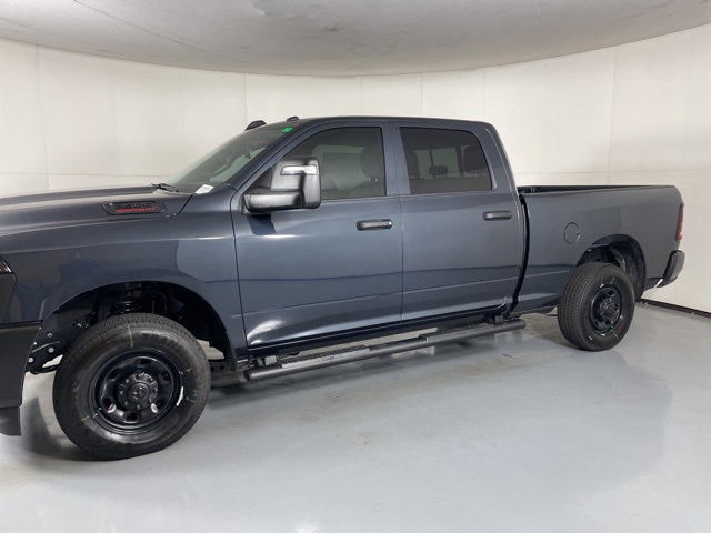2025 Ram 2500 Tradesman photo 3