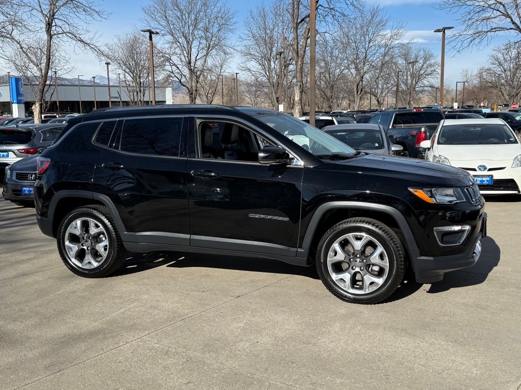 2018 Jeep Compass Limited photo 2