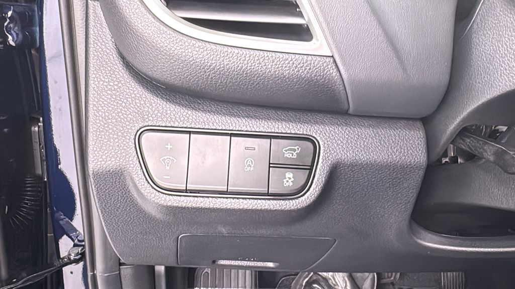 2026 Kia Seltos EX photo 29