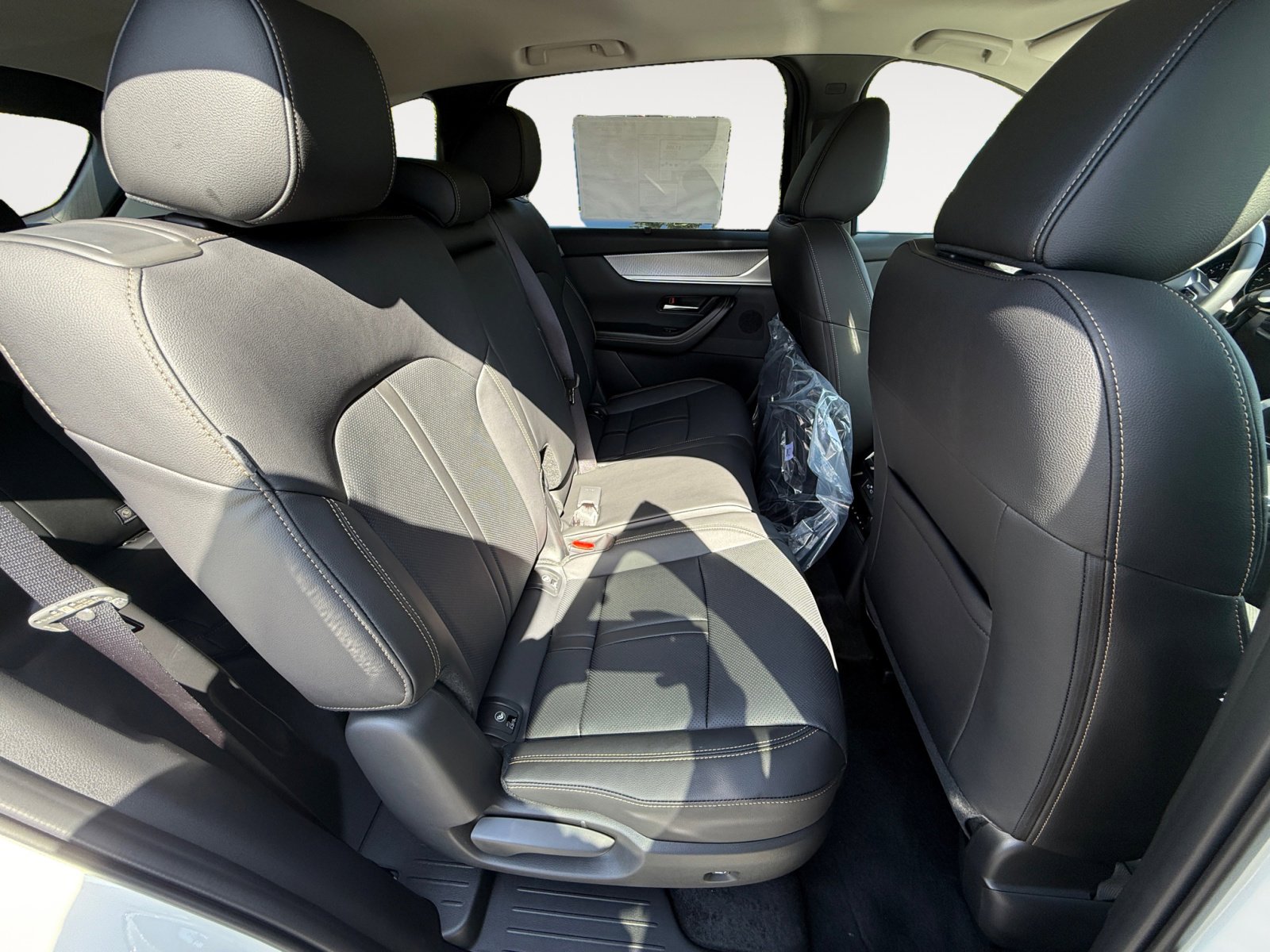 2025 Mazda CX-90 Preferred photo 18