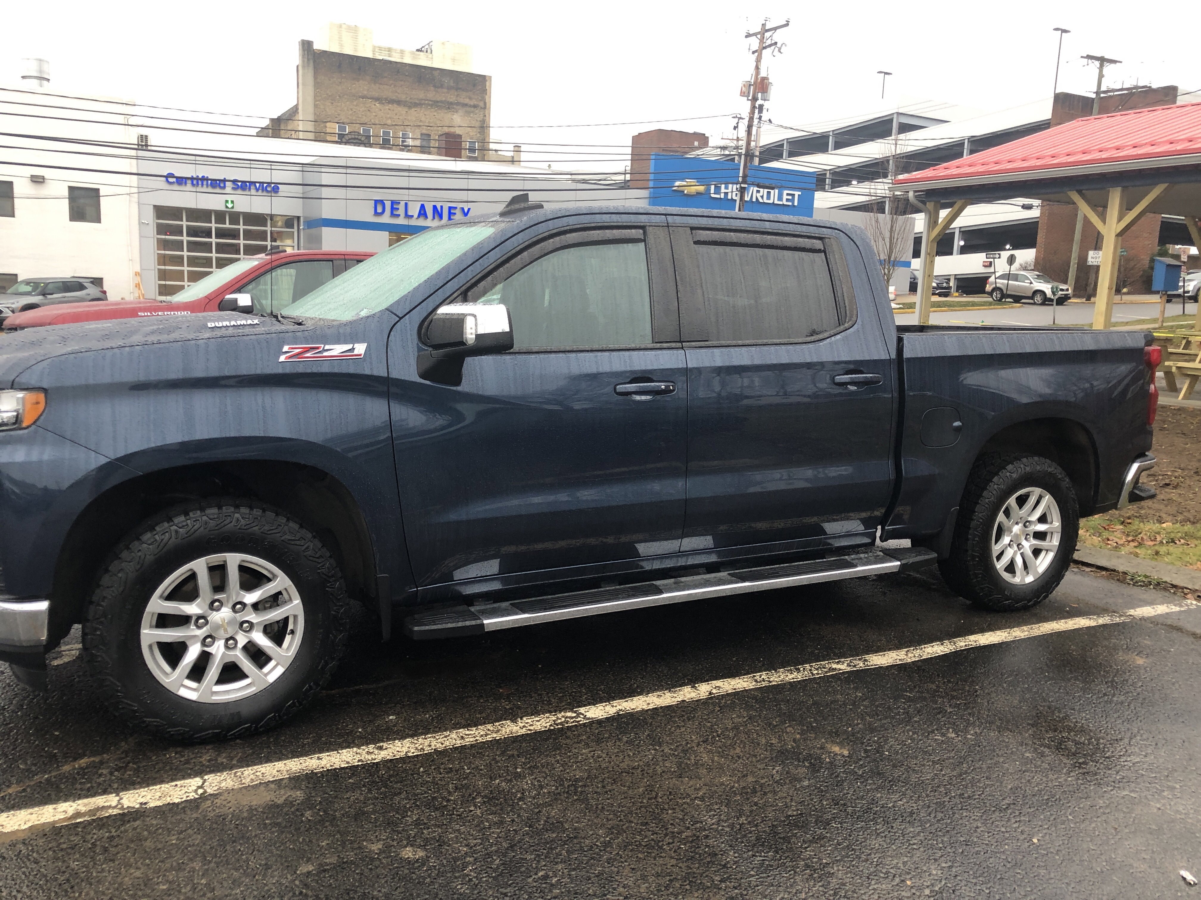 2021 Chevrolet Silverado 1500 LT's photo