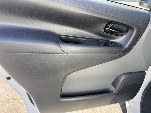 2020 Nissan NV200 S photo 15