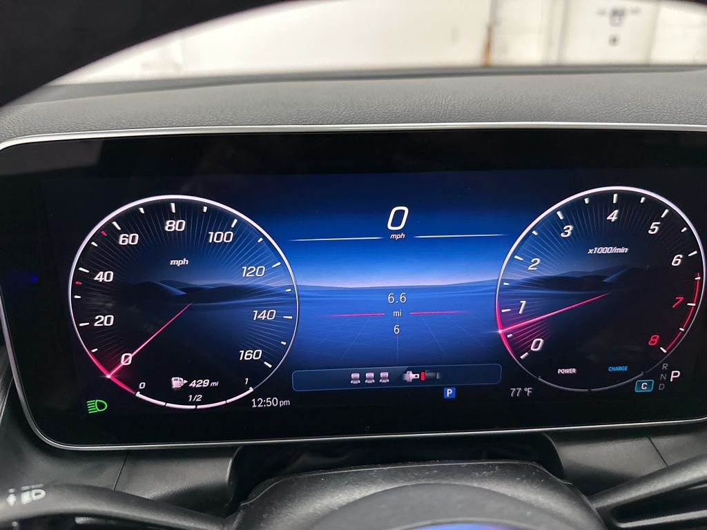 2026 Mercedes Benz GLC 300 photo 9