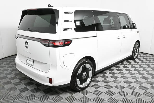 2025 Volkswagen ID. Buzz Pro S photo 3