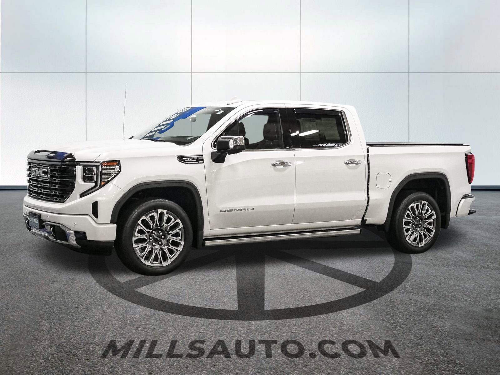 Used 2023 GMC Sierra 1500 Denali Denali Ultimate with VIN 1GTUUHEL0PZ255244 for sale in Baxter, Minnesota