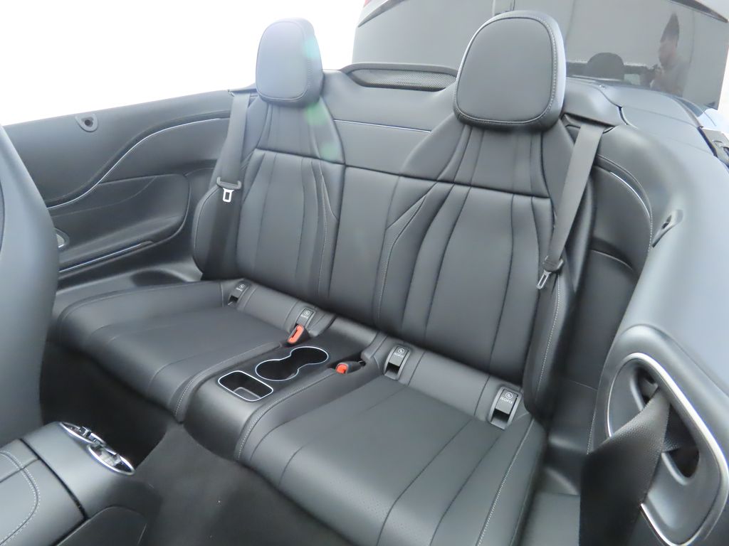2026 Mercedes Benz CLE 300 4MATIC Cabriolet photo 28
