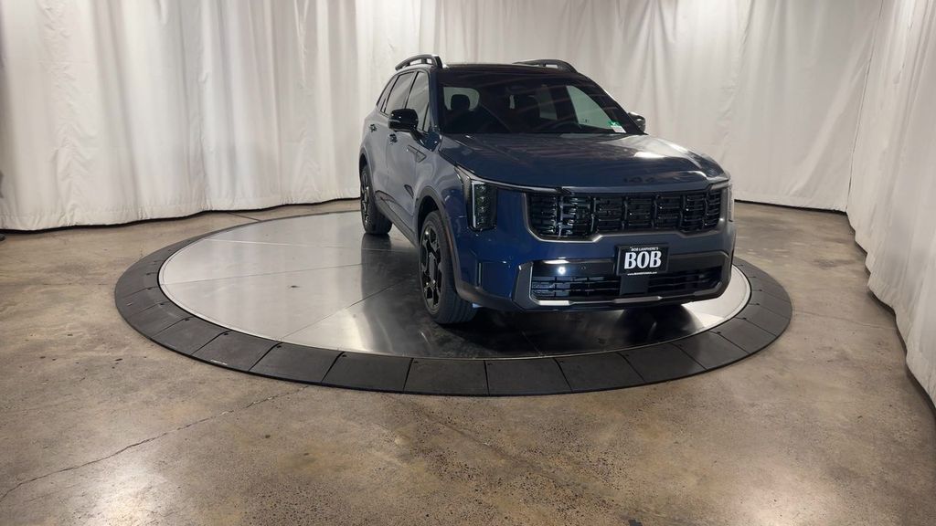 2025 Kia Sorento X-Line SX Prestige photo 3
