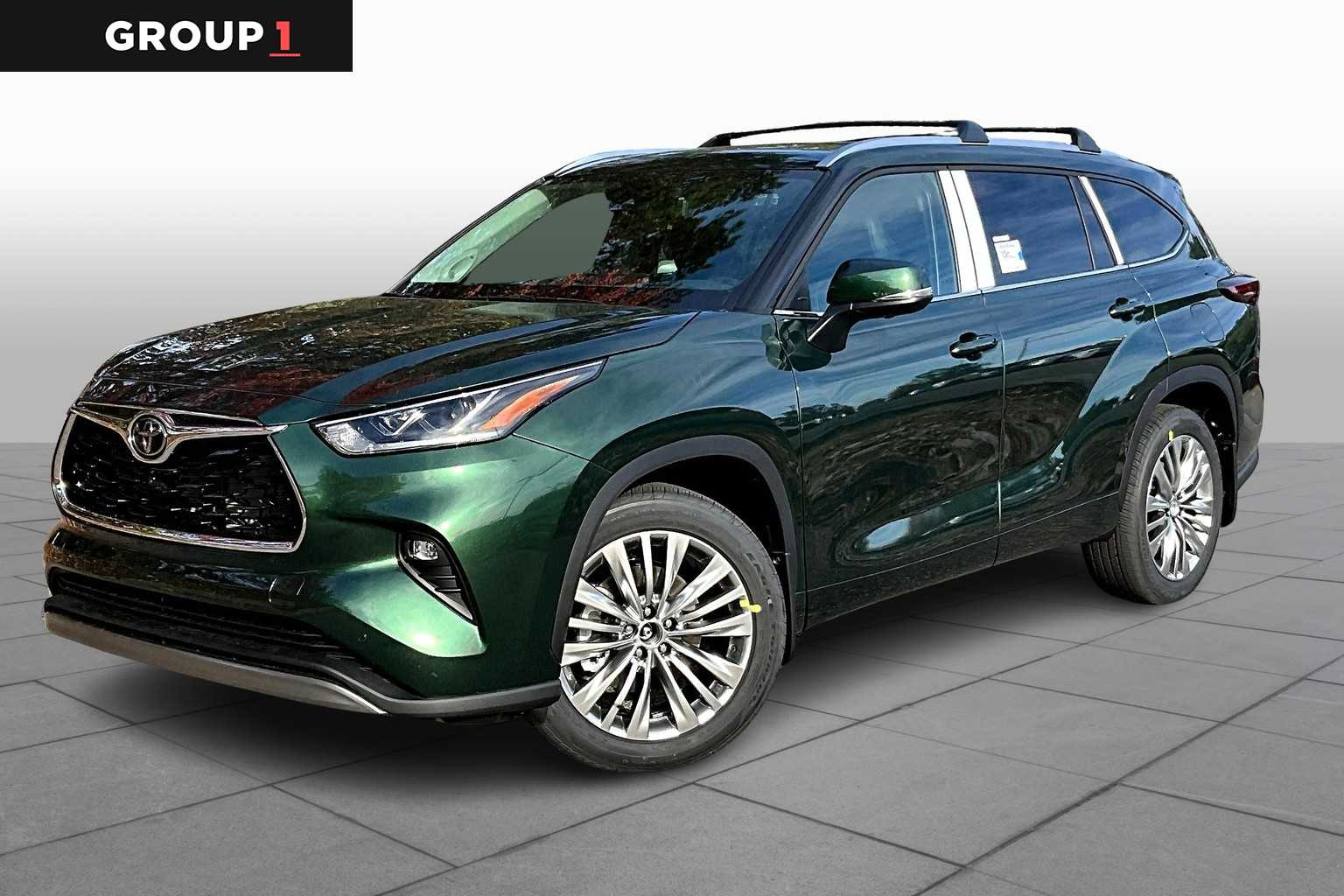 2025 Toyota Highlander Platinum's photo
