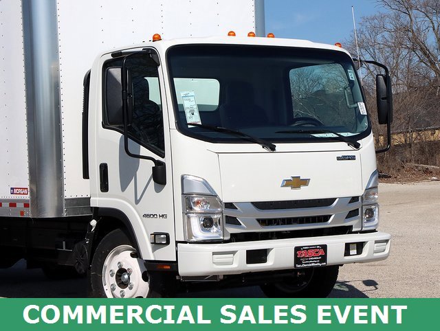 2025 Chevrolet Silverado 4500HD photo 2