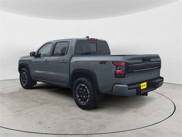 2025 Nissan Frontier Crew Cab PRO-4X photo 3