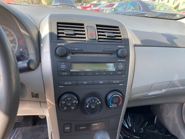 2009 Toyota Corolla Base photo 11