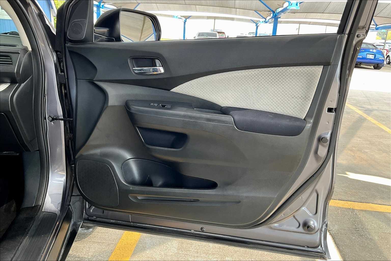 2016 Honda CR-V EX photo 21
