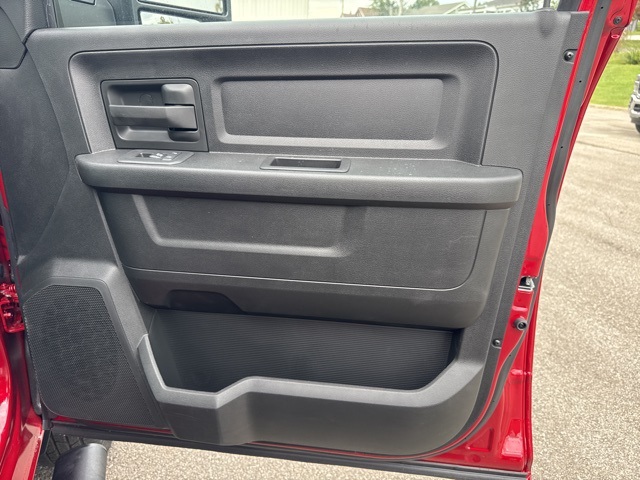 2026 Ram 3500 Tradesman photo 9