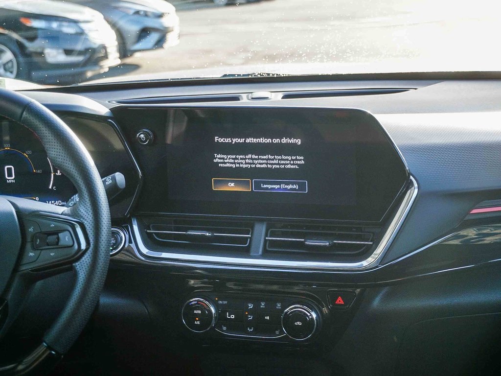 2024 Chevrolet Trax photo 15