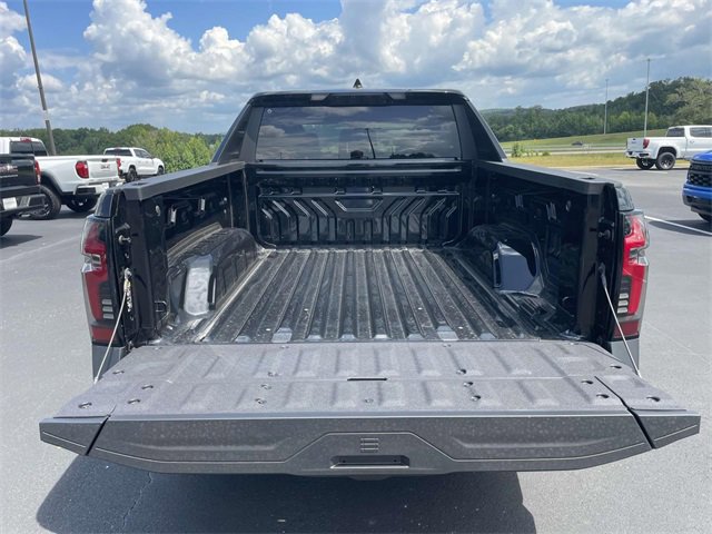 2025 Chevrolet Silverado EV LT photo 10