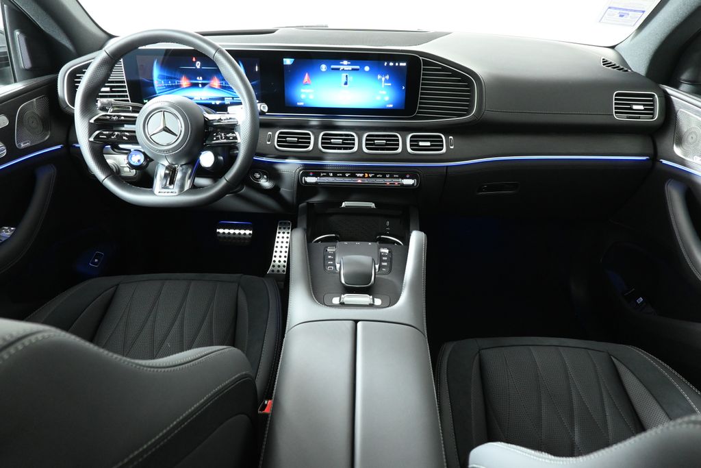 2025 Mercedes Benz GLE AMG 53 photo 3