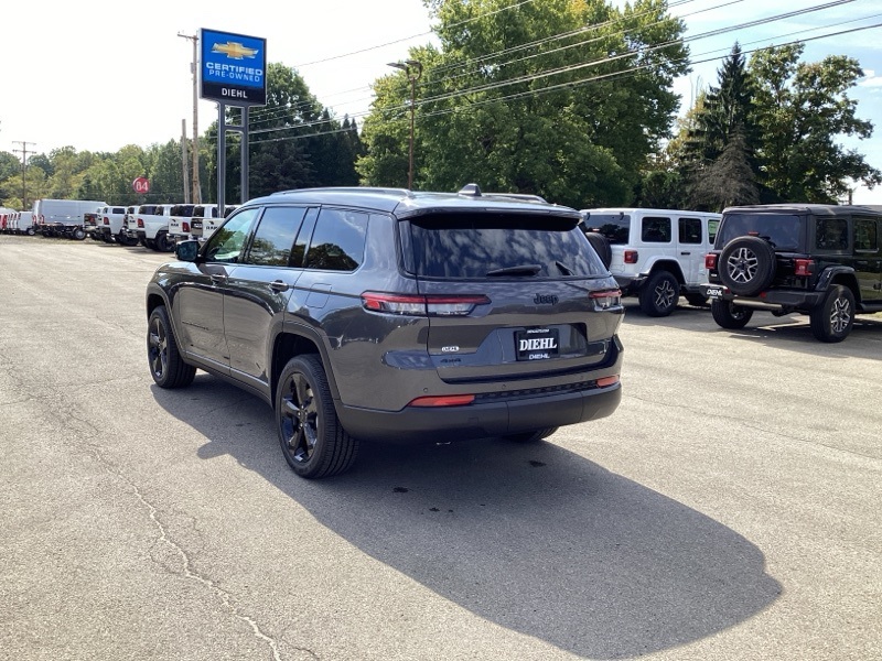 2025 Jeep Grand Cherokee Altitude X photo 4