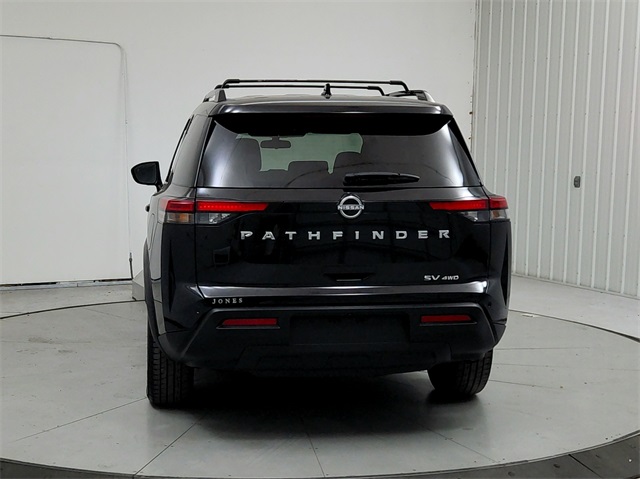 2024 Nissan Pathfinder SV photo 4