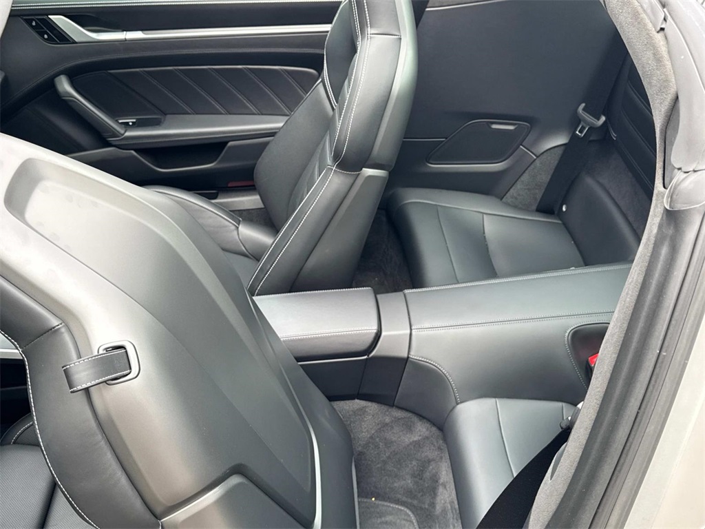 2021 Porsche 911 Targa 4S photo 12