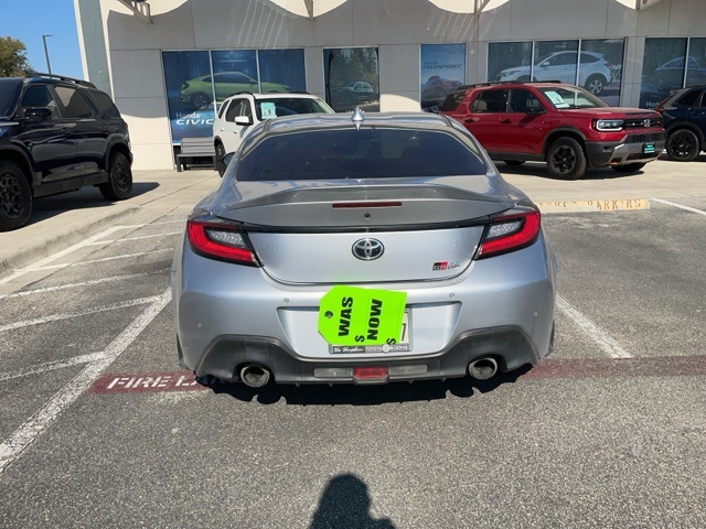 2023 Toyota GR86 Premium photo 3