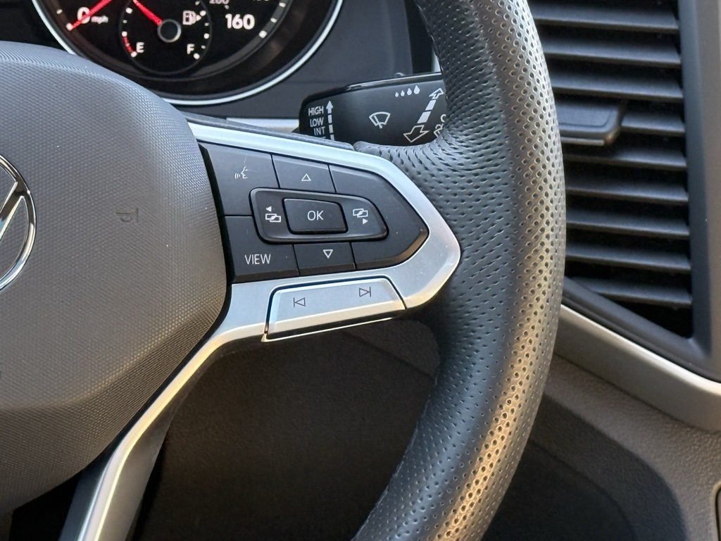 2021 Volkswagen Atlas Cross Sport V6 SE Technology R-Line photo 22