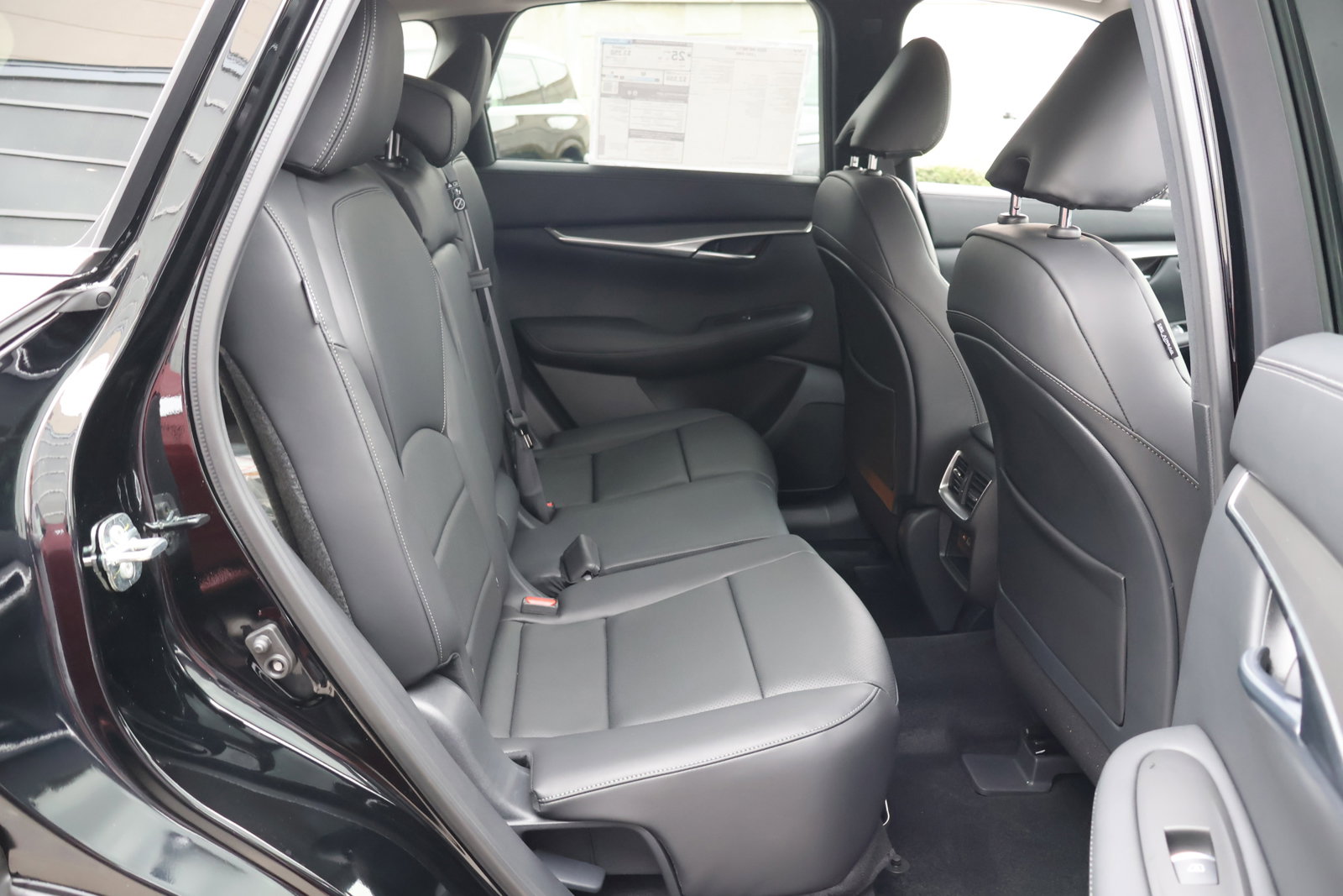2025 Infiniti QX50 Luxe photo 20