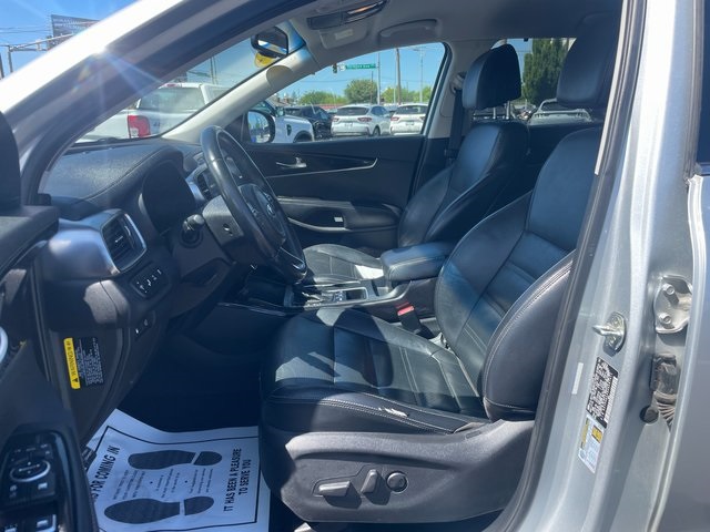 Used 2017 Kia Sorento EX with VIN 5XYPHDA58HG287411 for sale in Spokane Valley, WA