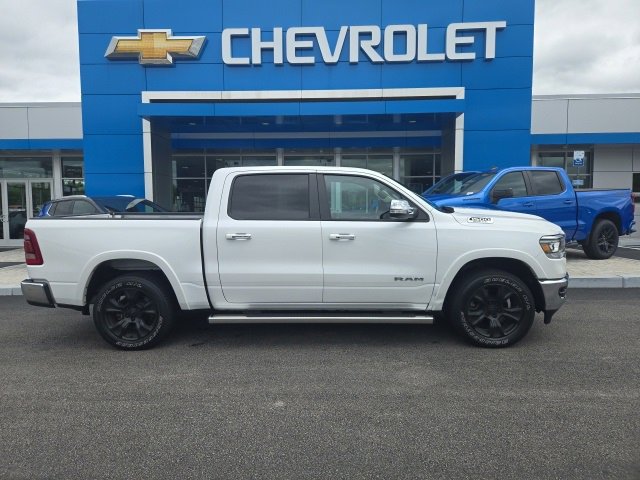2022 Ram 1500 Laramie photo 3