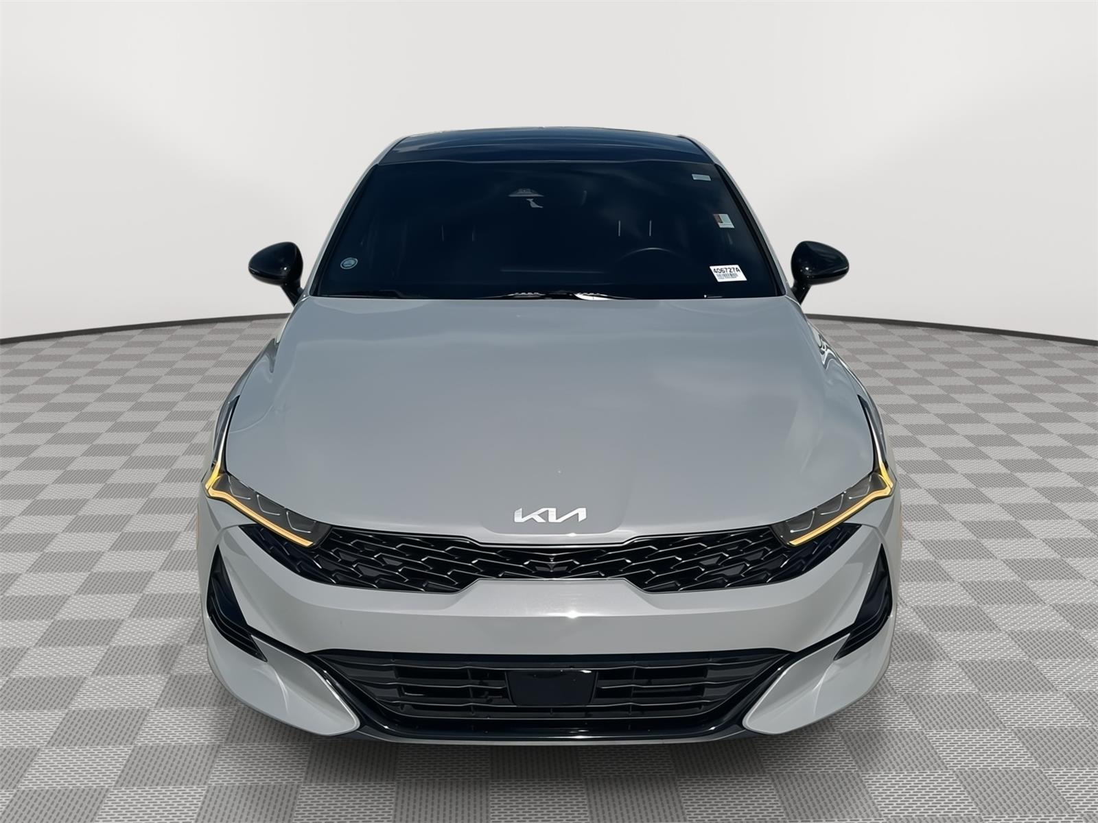 2024 Kia K5 GT-Line photo 2