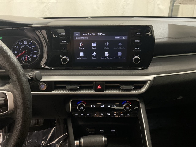2023 Kia K5 LXS photo 17