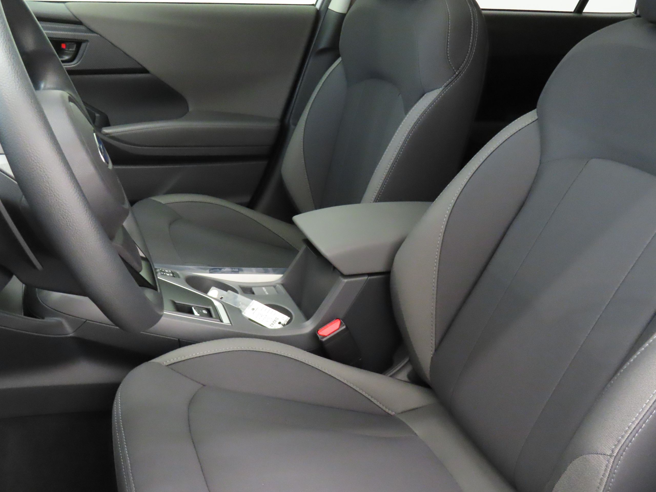 2025 Subaru Crosstrek Premium photo 9