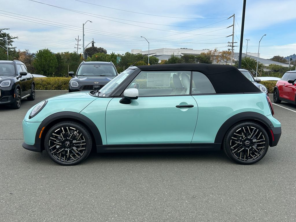 2026 Mini Cooper Convertible Iconic photo 2