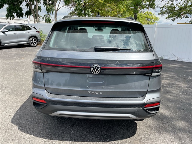 2025 Volkswagen Taos S photo 20