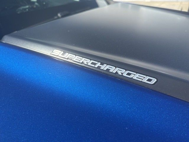 2018 Chevrolet Colorado ZR2 photo 2