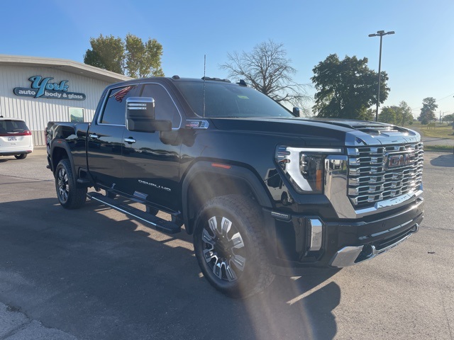 2025 Gmc Sierra HD Denali photo 3