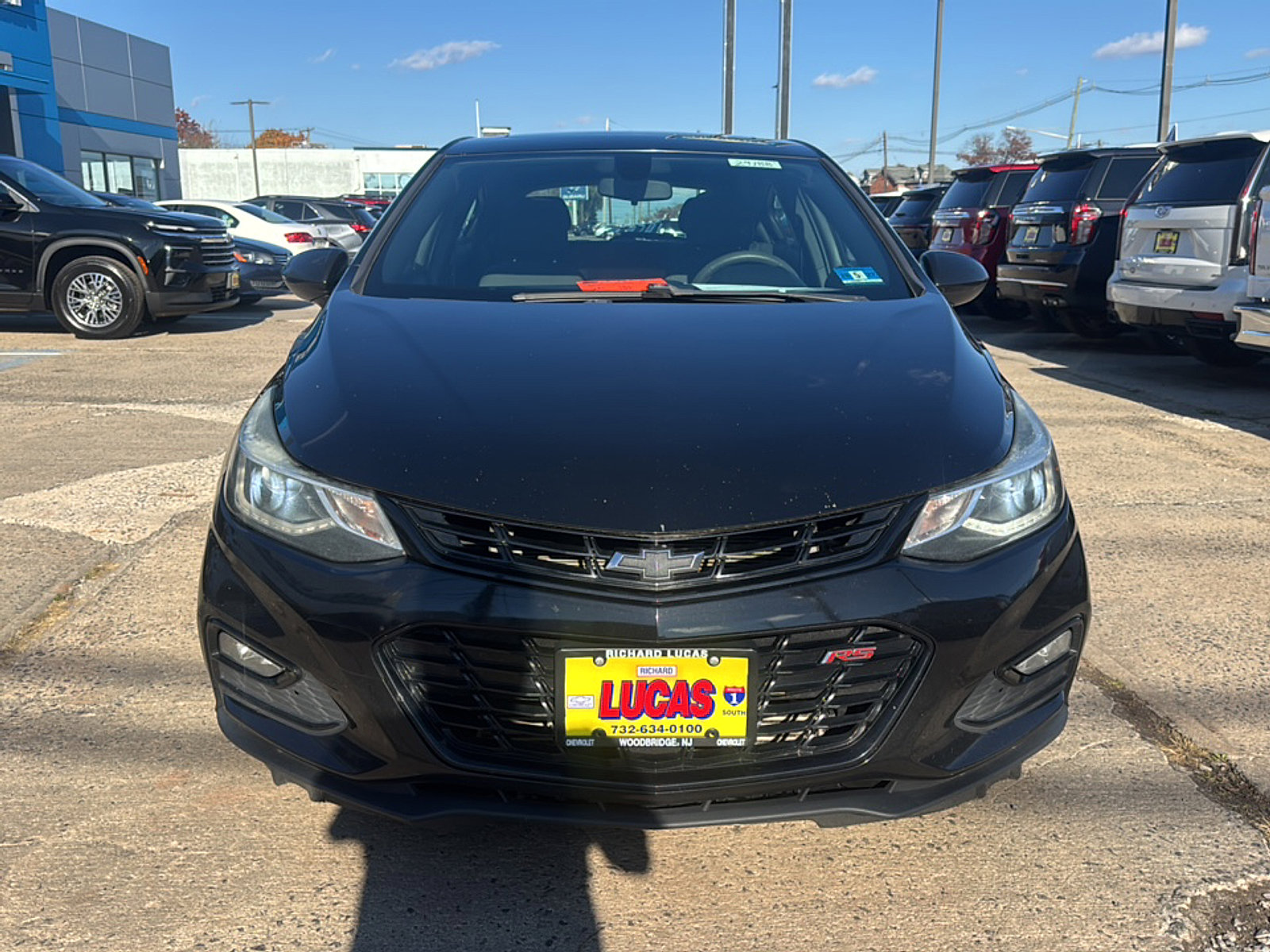 Used 2018 Chevrolet Cruze LT with VIN 3G1BE6SM6JS522597 for sale in Woodbridge Township, NJ